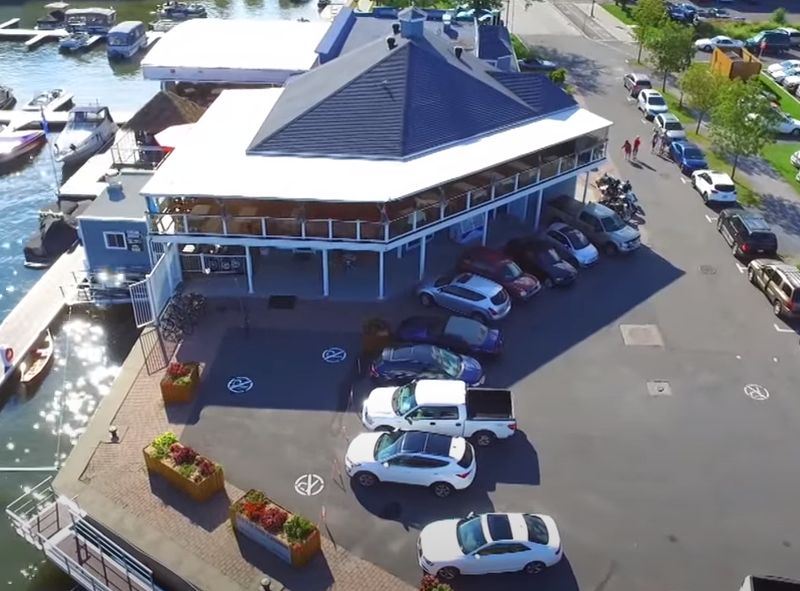 Le Nautique de StJean Marina sur rivière Richelieu